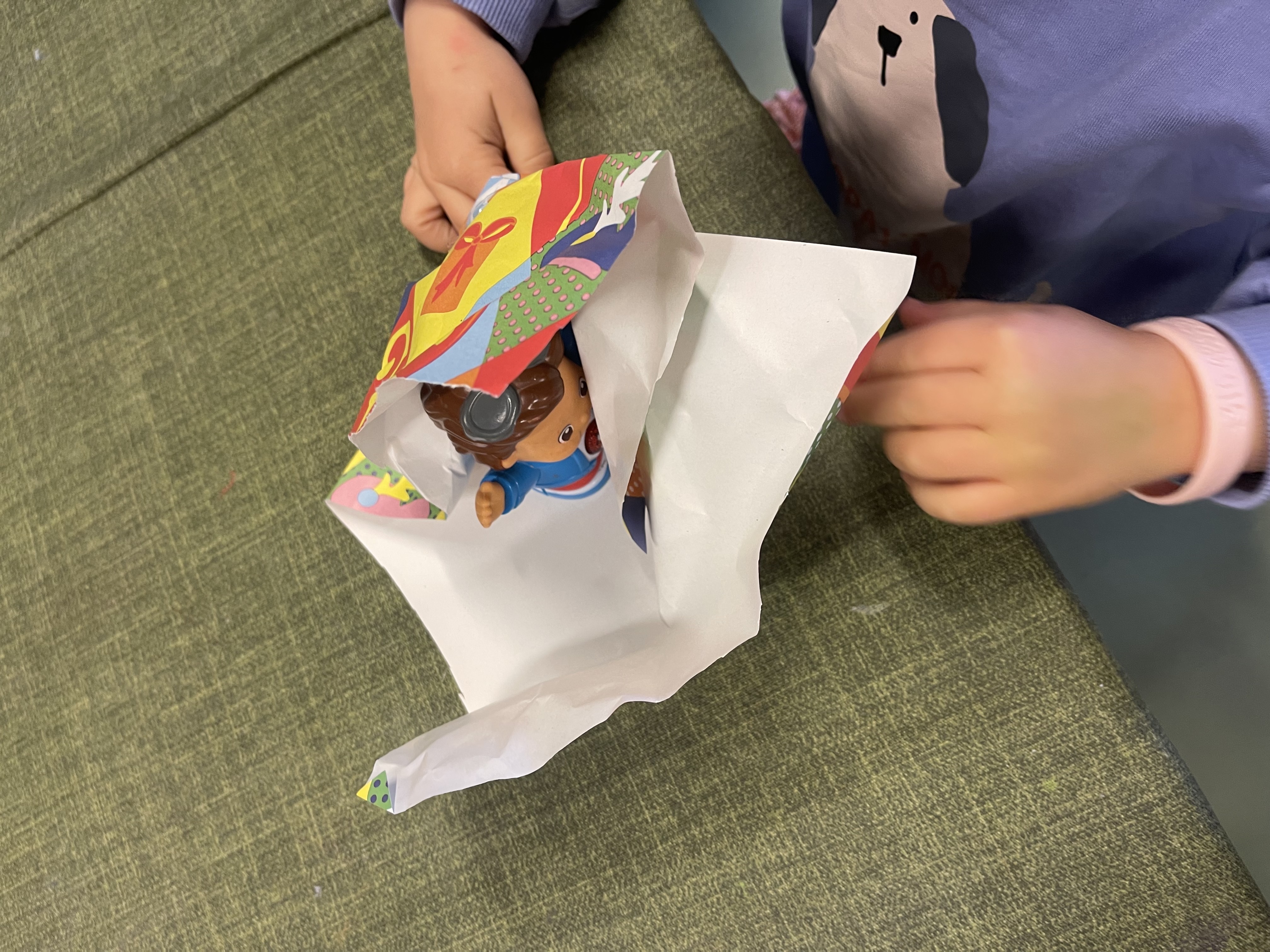 De peuters helpen Sinterklaas 🎁🍪