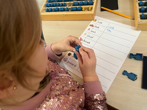 367f9f89-08e7-448c-b7db-5cef8e740578