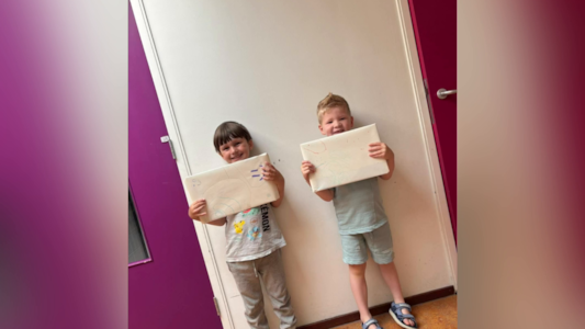 Fijne vaderdag van de kinderen van de Familieschool! 🤩👔🧑🏻