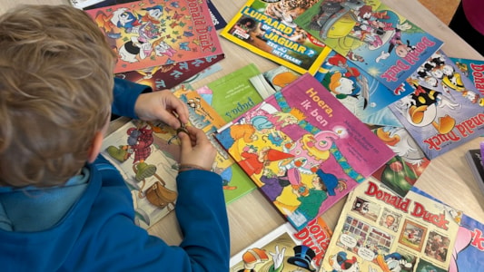 Boekenmarkt op de Familieschool! 📚✨
